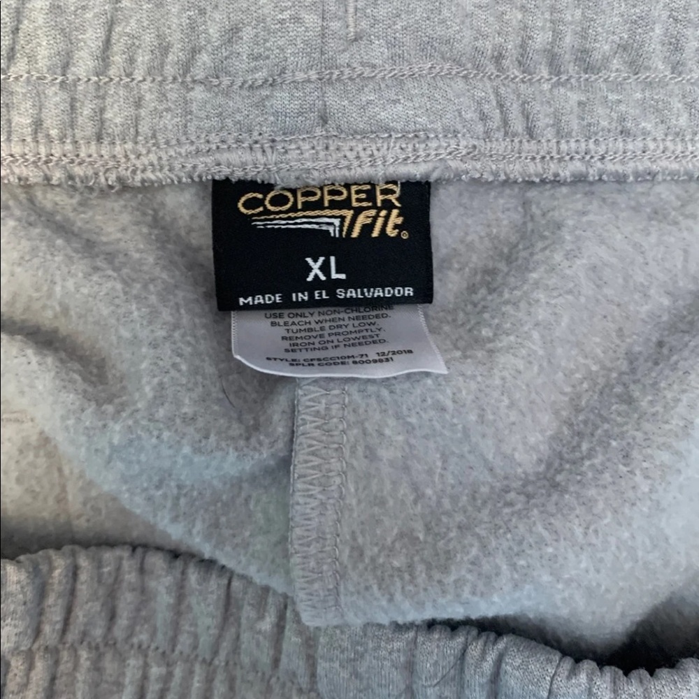 Men’s Shorts - Picture 4 of 4